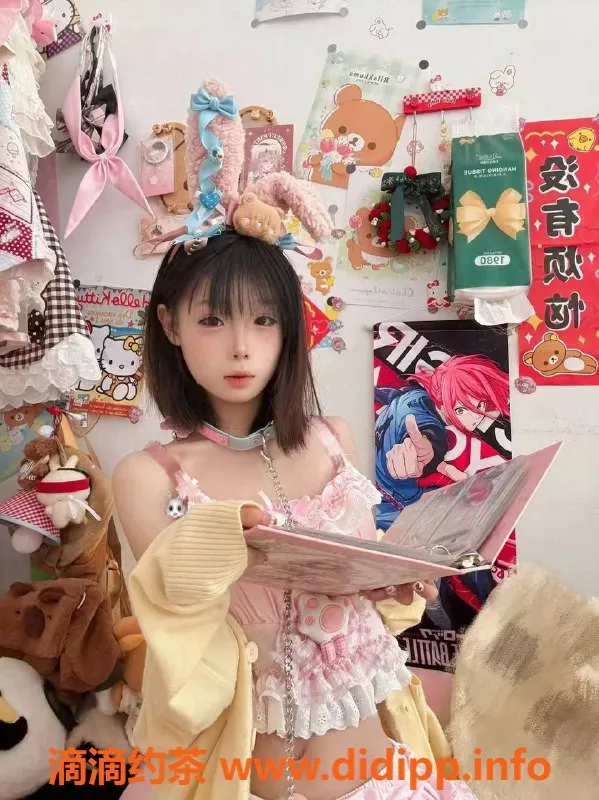 长沙楼凤-雨花区18岁兮兮，158身材B罩杯，40分钟5p服务