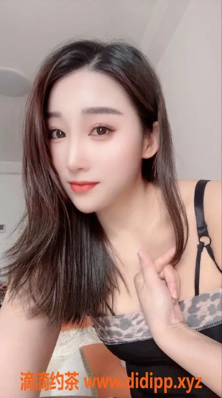 广州楼凤资源信息,天河御姐小雪，5P夜课，舌吻服务等你来体验