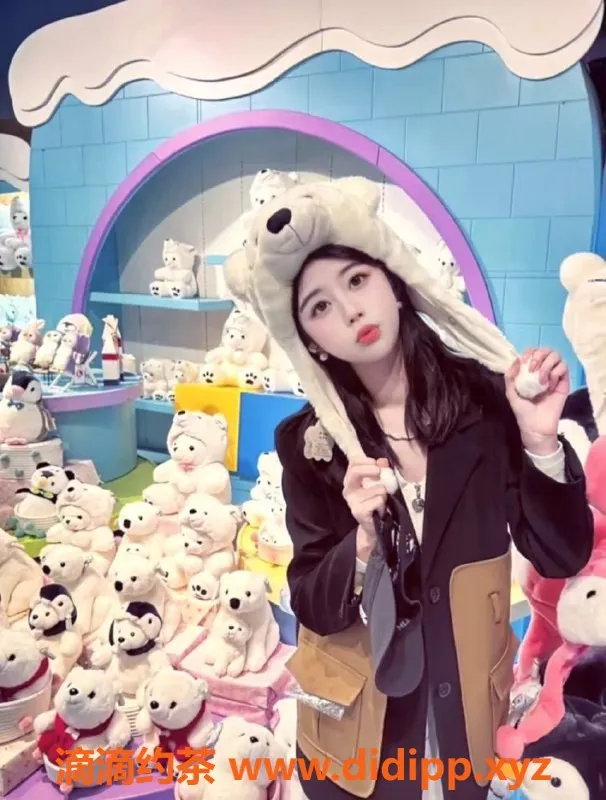 广州楼凤资源信息,天河嫩妹豆丁，7P夜课大胸服务等你体验！