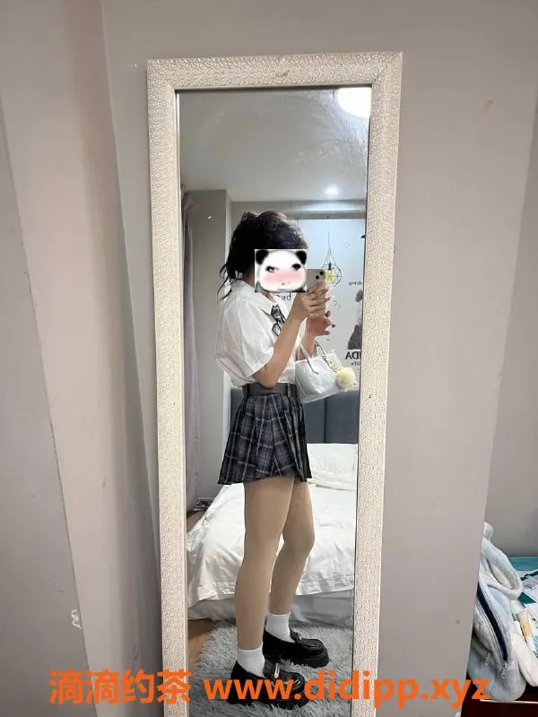 广州楼凤-天河嫩妹蛋挞，8P鸳鸯浴体验