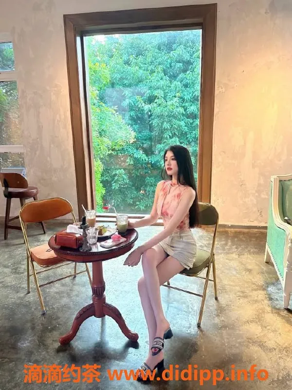 广州楼凤-天河雯雯子，御姐大胸，课费25PP