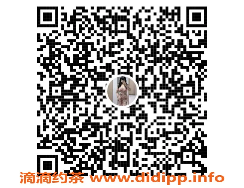 广州楼凤-雪雪，28岁巨乳骚人妻，白云区高档小区等你来撩！