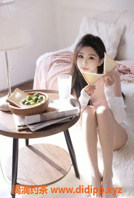 广州楼凤-广州天河🐳狂野 22岁 168/96/36D激情女王