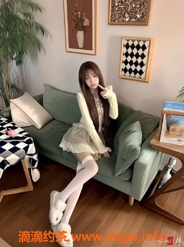 厦门楼凤-湖里驿居公寓嫩妹忧忧，真实可爱型女友