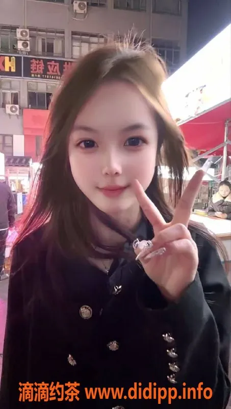 广州楼凤-白云嫩妹依依，热情舌吻夜课仅8P