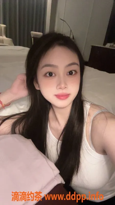 厦门楼凤-厦思明区子苒，165cm 47kg 34C，700元上门服务