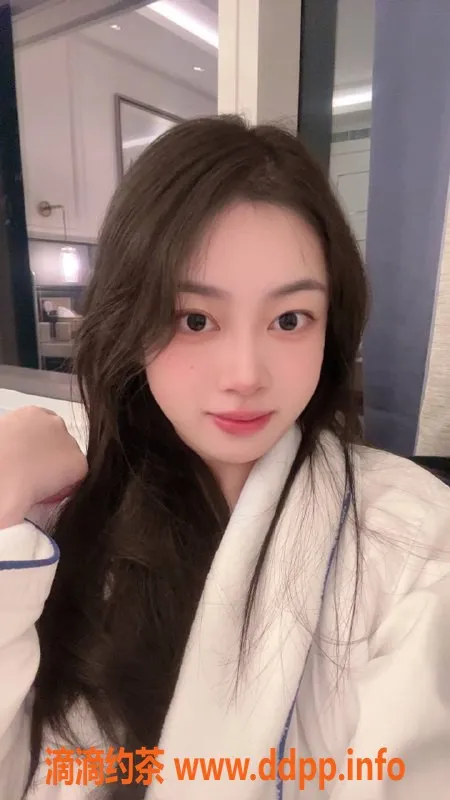 厦门楼凤-厦思明区子苒，165cm 47kg 34C，700元上门服务