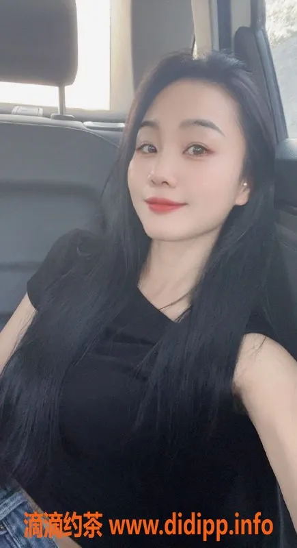 广州楼凤-天河御姐CoCo，8P夜课服务，尽享大长腿魅力