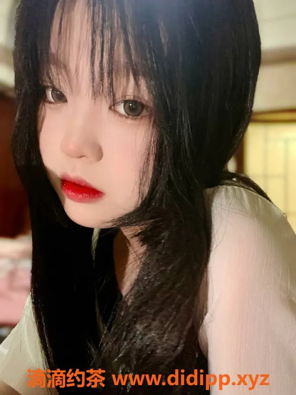 广州楼凤资源信息,黄埔艺瑶，嫩妹6P鸳鸯浴等你来享！