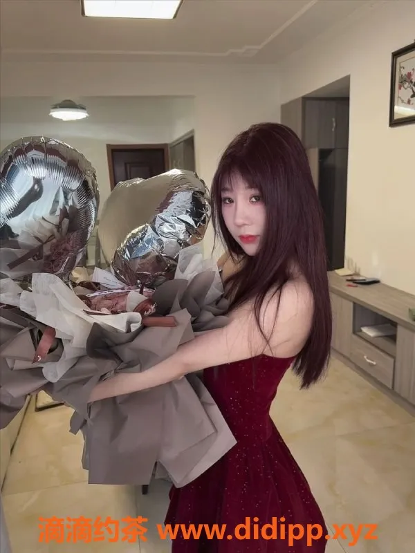 南昌楼凤-西湖区欣儿，诱惑黑丝女神，服务多样，价格亲民
