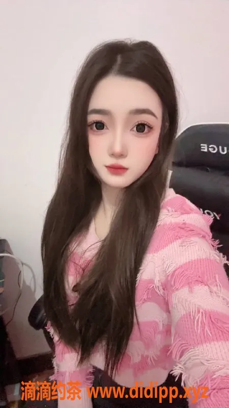 广州楼凤-天河嫩妹可乐：700元舌吻、69p优惠体验