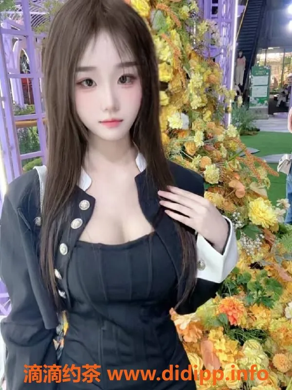 广州楼凤-荔湾灵儿，1700pp嫩妹专属服务！