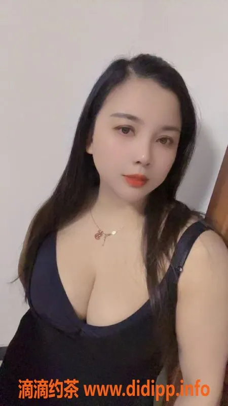 杭州楼凤资源信息,拱墅区鑫鑫29岁E罩大胸，性价比超高的包夜服务