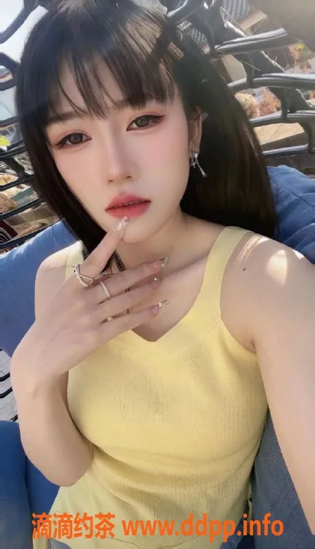 杭州上门服务-东站附近20岁伊一，165cm天然C，双飞仅1600