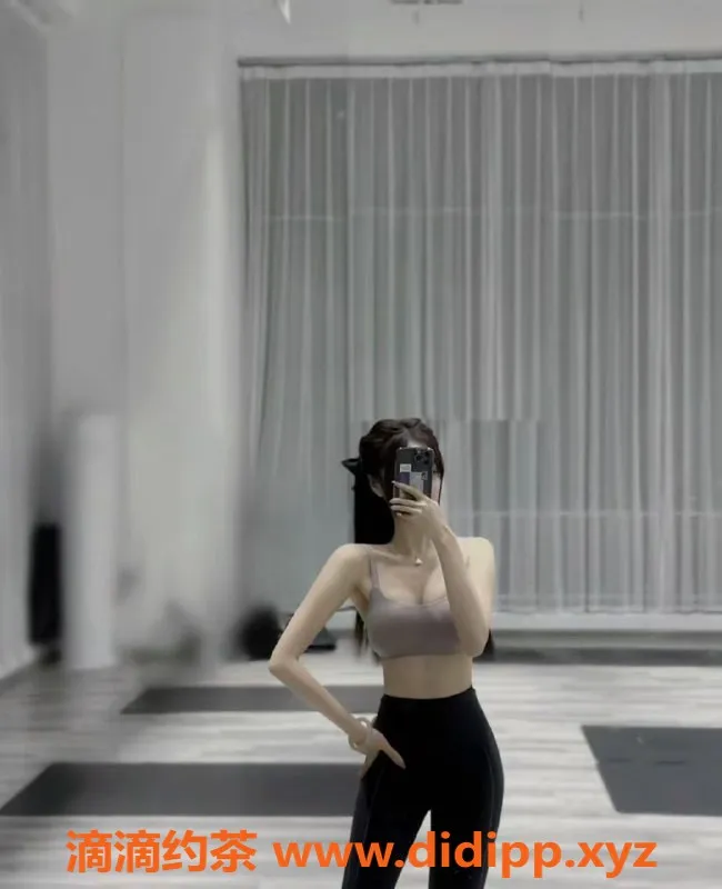 杭州楼凤-拱墅区健身教练彤彤，98年F➕粉嫩，服务超好