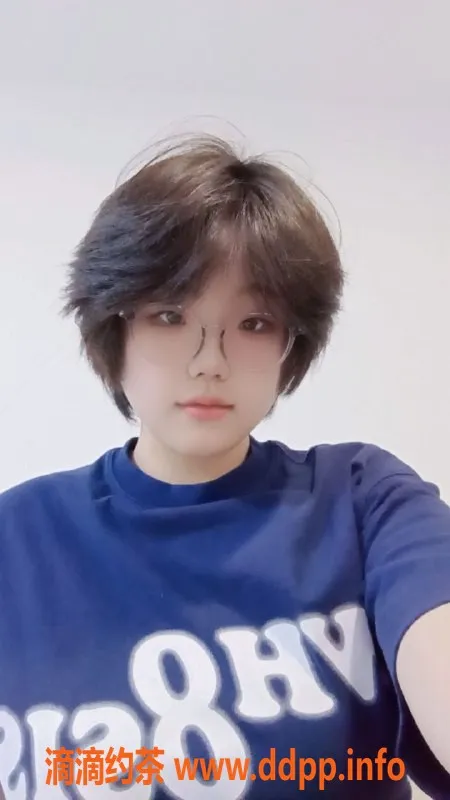 杭州楼凤-上城悠悠18岁学生，身高170、肤白嫩，服务多样