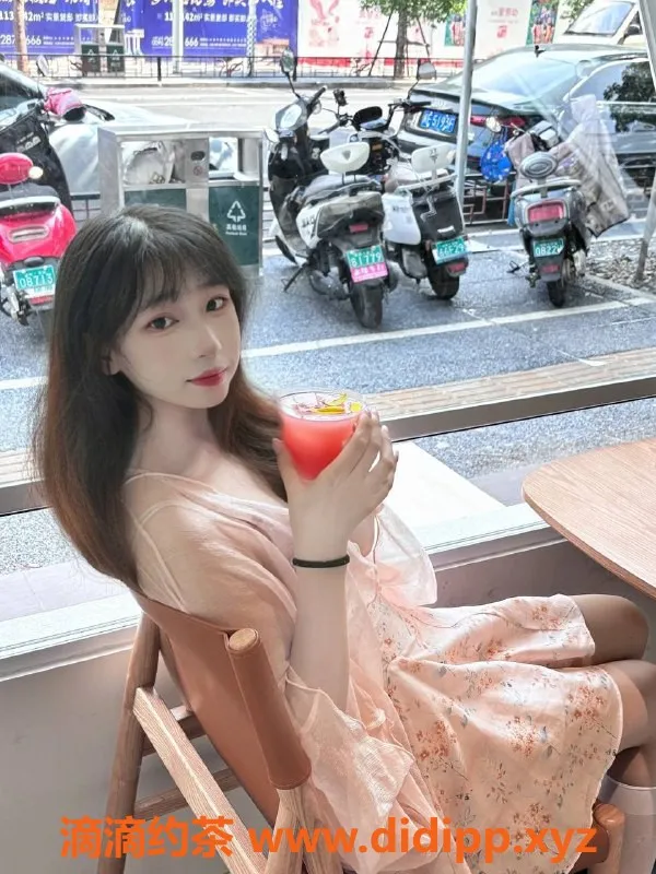 厦门楼凤-厦门思明区小兮兮，162cm C罩杯，600元起服务