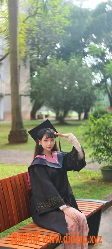 厦门楼凤-厦门思明区小兮兮，162cm C罩杯，600元起服务