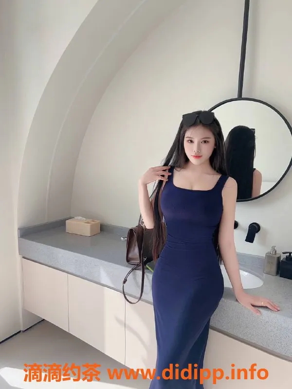 厦门楼凤-思明区辰辰，170cm，50kg，600元起激情服务