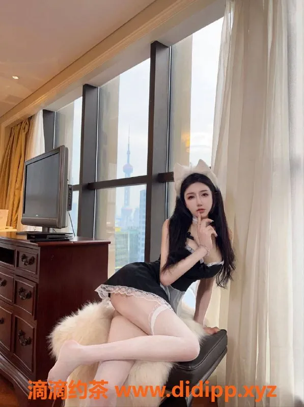 上海楼凤-普陀柳海棠，22岁，168身高，D罩杯，800起