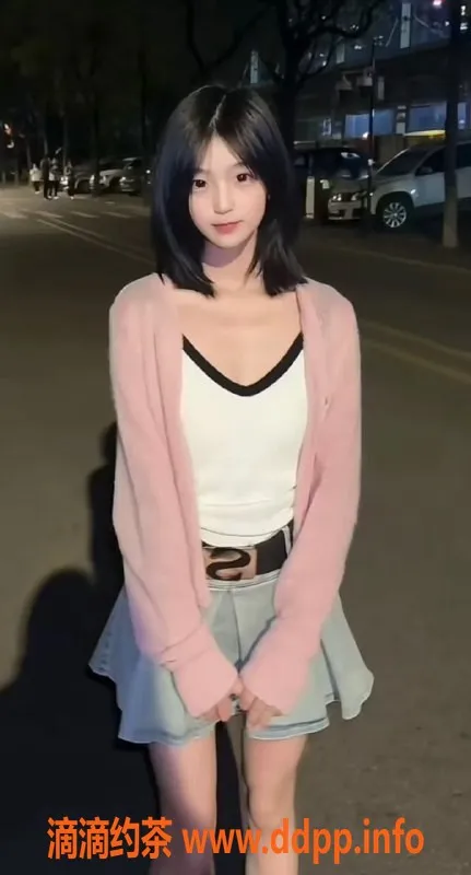 北京楼凤-丰台小嫣，18岁168cm，46kg，1499元开启一次激情之旅