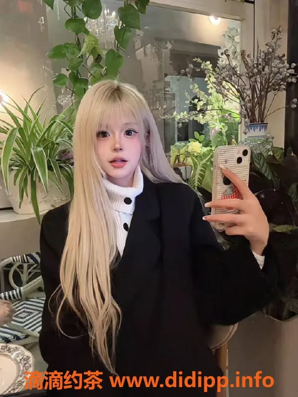 杭州楼凤-拱墅嫩妹小小怪，超赞舌吻服务10p起