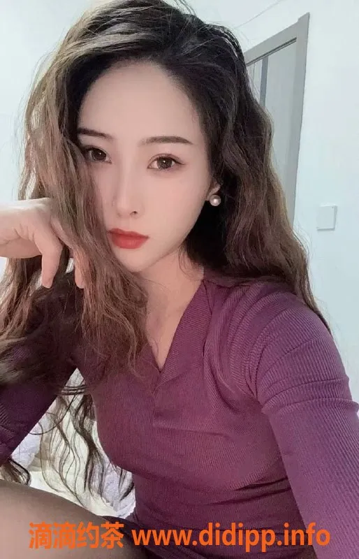 南京楼凤资源信息,秦淮区贝贝，身材傲人，工兵价300元