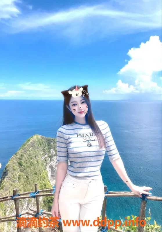 广州楼凤-天河御姐骚骚，12P大胸夜课等你体验！