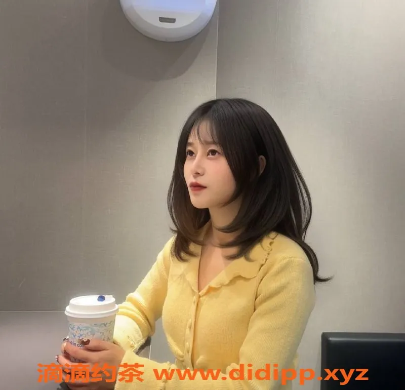 成都楼凤-成都小溪流，温柔御姐，25岁，500元80分钟