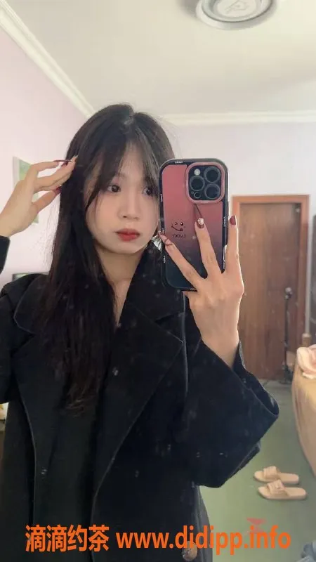 广州楼凤-海珠嫩妹可儿，视频验证，700元服务