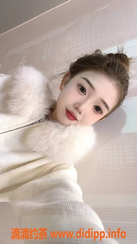 东莞楼凤-南城小星，600元起，服务一流