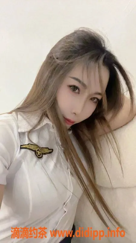 杭州楼凤-拱墅区27岁东北少妇，身材好服务优