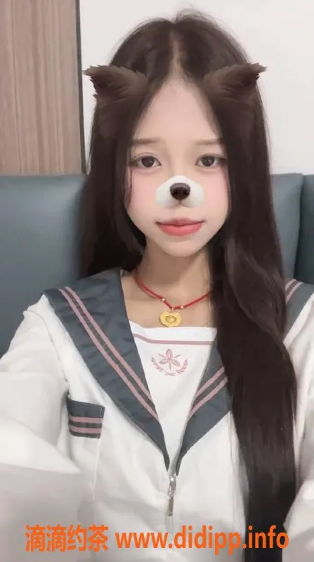 杭州楼凤-上城区小婷，154cm 44kg 36C，超值服务等你来体验