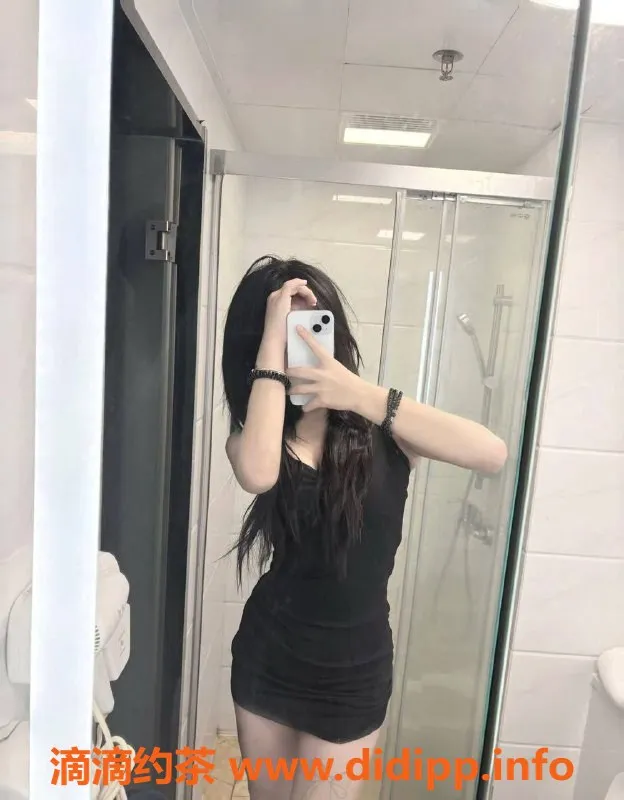 东莞楼凤-大朗思思，服务超值，双向机器人预约