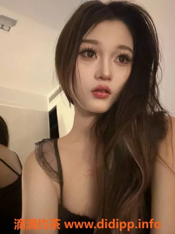 长沙楼凤-岳麓区潇潇，1500元享受2小时服务