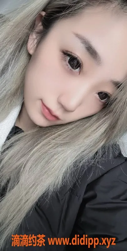 上海楼凤资源信息,闵行小鸭梨，20岁165身高，800元45分钟服务