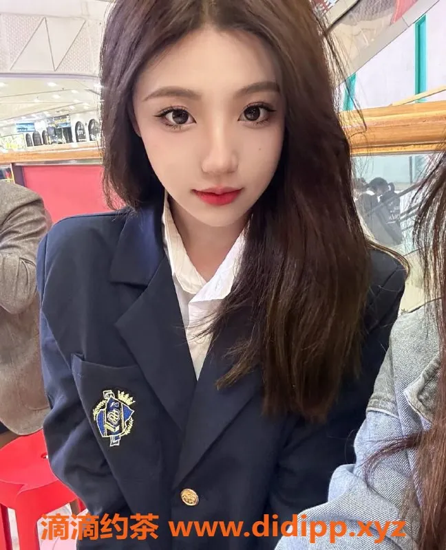 杭州楼凤-晓晓 - 高挑甜美学姐，1400元起