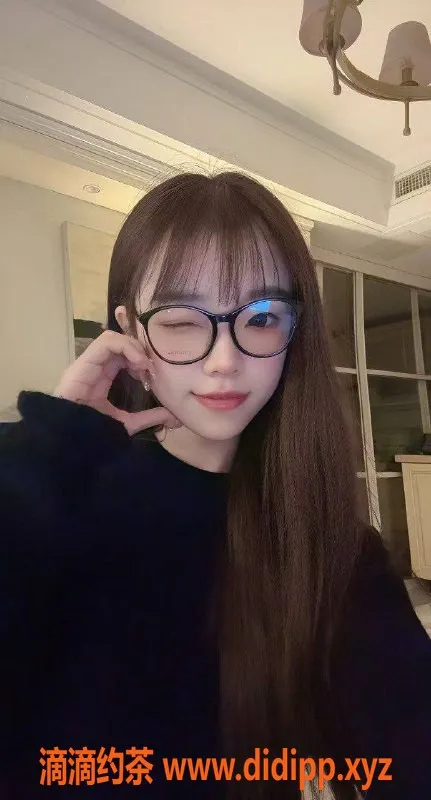 南京楼凤-江宁区19岁美眉雅思，165身高B+罩杯，服务多样