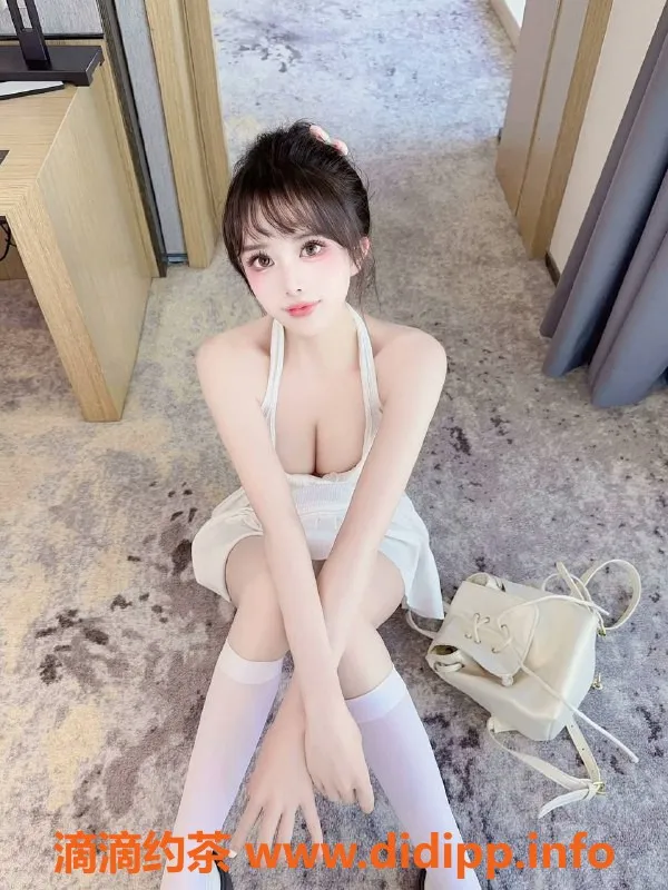 厦门楼凤-思明区萱儿身高163体重46斤，超值服务仅600元起！