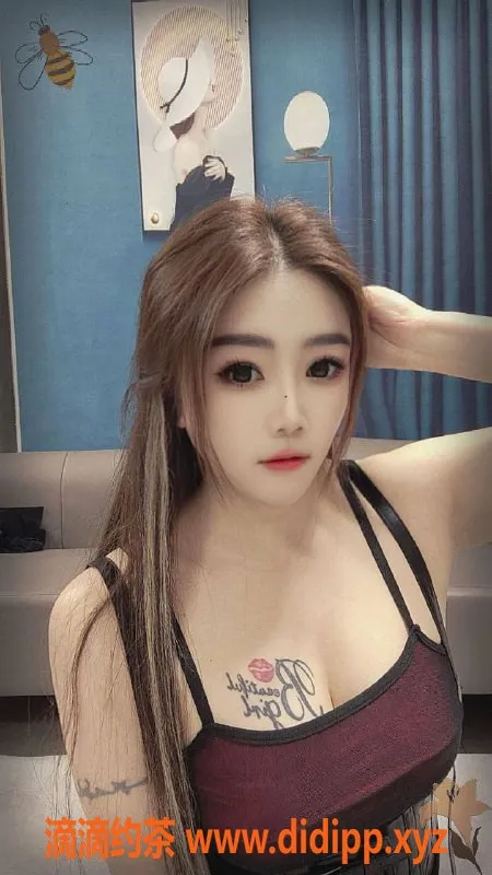 南京楼凤-建邺区菲菲，165高挑真胸26岁，激情服务等你来享！