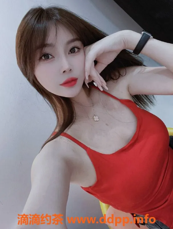 广州楼凤资源信息,天河依依，私聊女神，课费800起