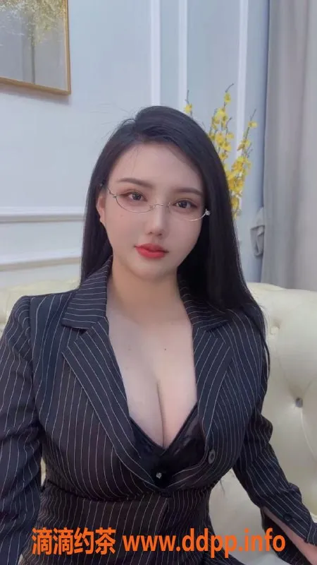 广州楼凤-天河瑞雪儿，13P御姐大胸来袭！