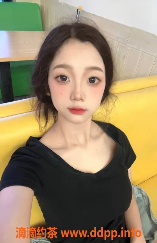 杭州楼凤-拱墅倩倩，巨乳嫩妹，800元/次服务