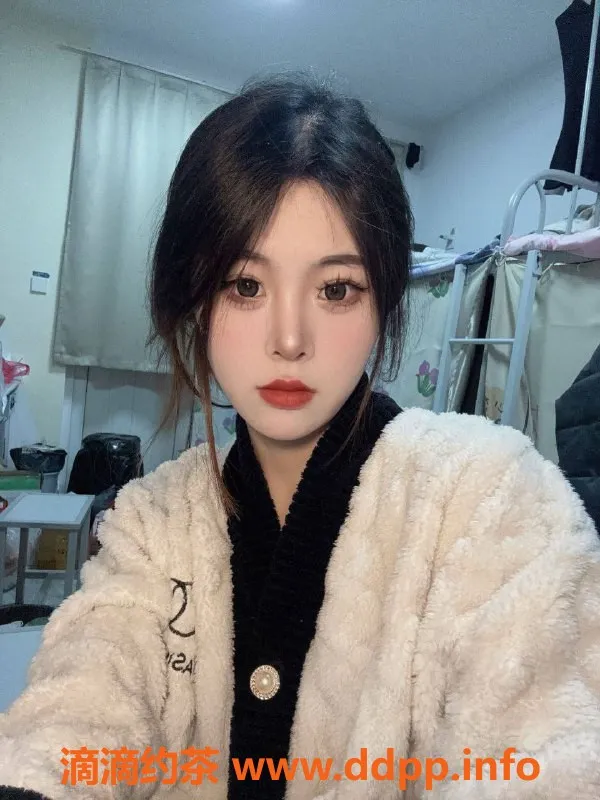 广州楼凤-花都嫩妹心心，只需800元约1小时