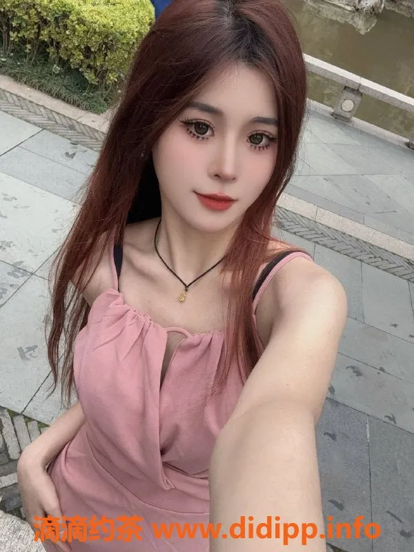 广州楼凤-花都嫩妹心心，只需800元约1小时