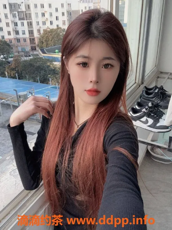 广州楼凤-花都嫩妹心心，只需800元约1小时