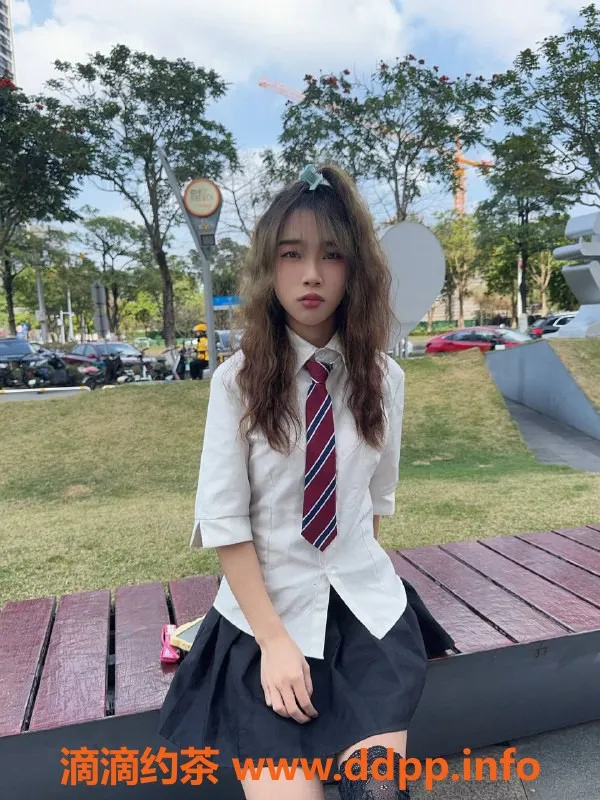 广州楼凤-番禺嫩妹小敏视频验证，600元一次