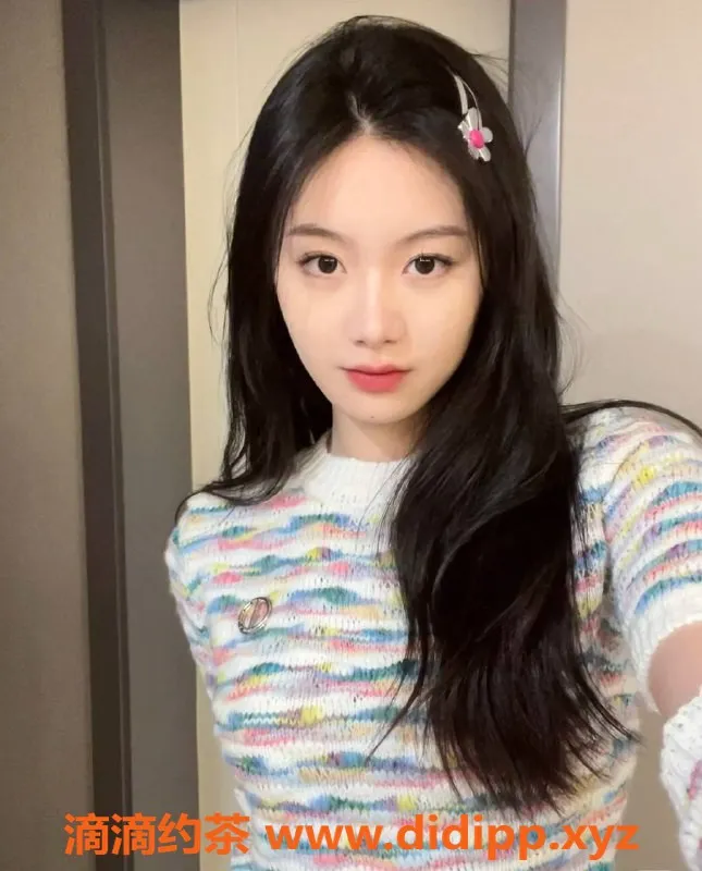 杭州上门服务-拱墅区婷婷🍀20岁嫩妹，165cm高，48kg，快来约！