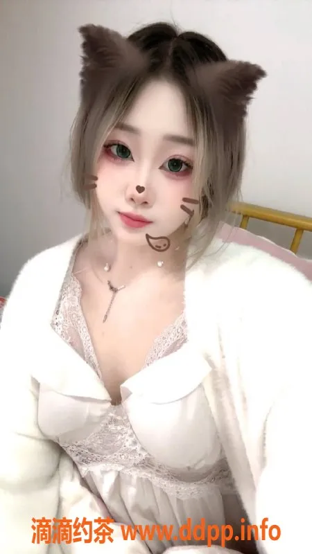 成都上门服务-成都#七七，23岁175cm丰满嫩妹，500元服务可上门