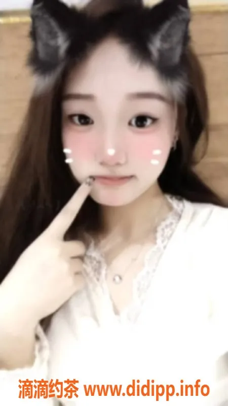 重庆楼凤资源信息,万州莹莹，18岁165cm B罩杯，价格实惠